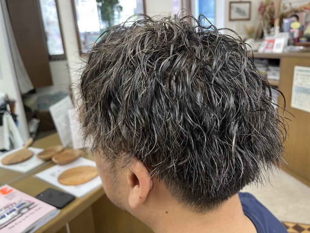 ご新規！直毛にスパイラル