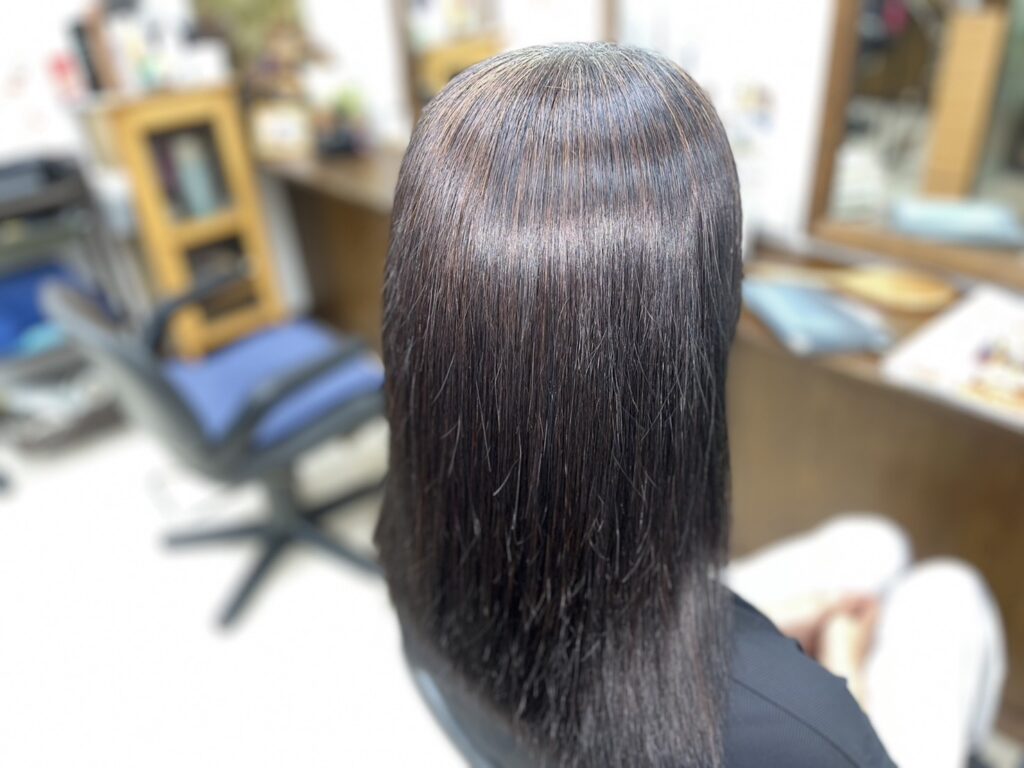 縮毛矯正（マレーアレナータ）