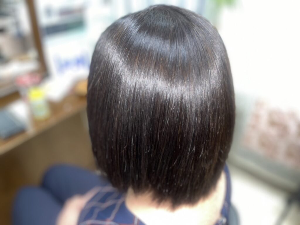 縮毛矯正（マレーアレナータ）